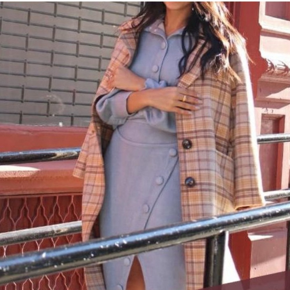 Petite Studio Plaid Beige Carmel Wool Coat - Picture 3 of 8
